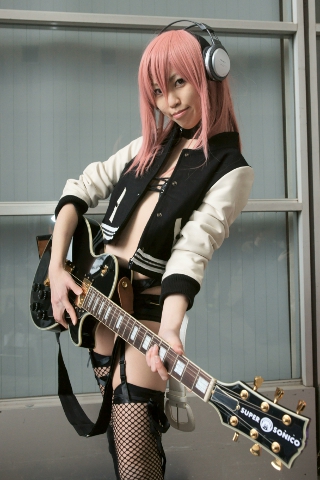 ‘完美世界平台’网剧《镇魂街》插曲《也许再见》上线获好评 袁莉媛治愈系嗓音击碎次