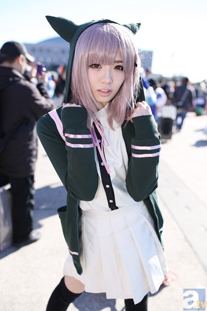 完美对战平台官网下载_越南女特种兵罕见亮相:动作潇洒作战水平不比男兵差